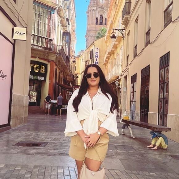 Cream button down shirt - Picture 3 of 7